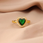 Timeless green gemstone ring